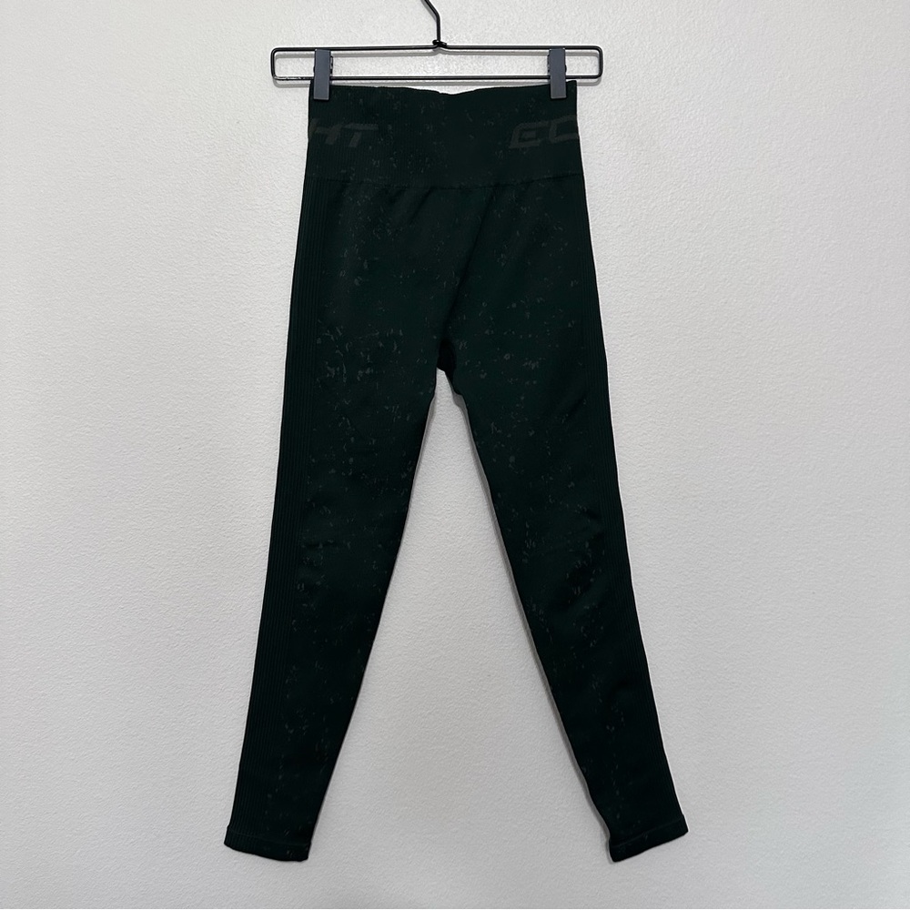 ECHT green seamless textured full length leggings size medium